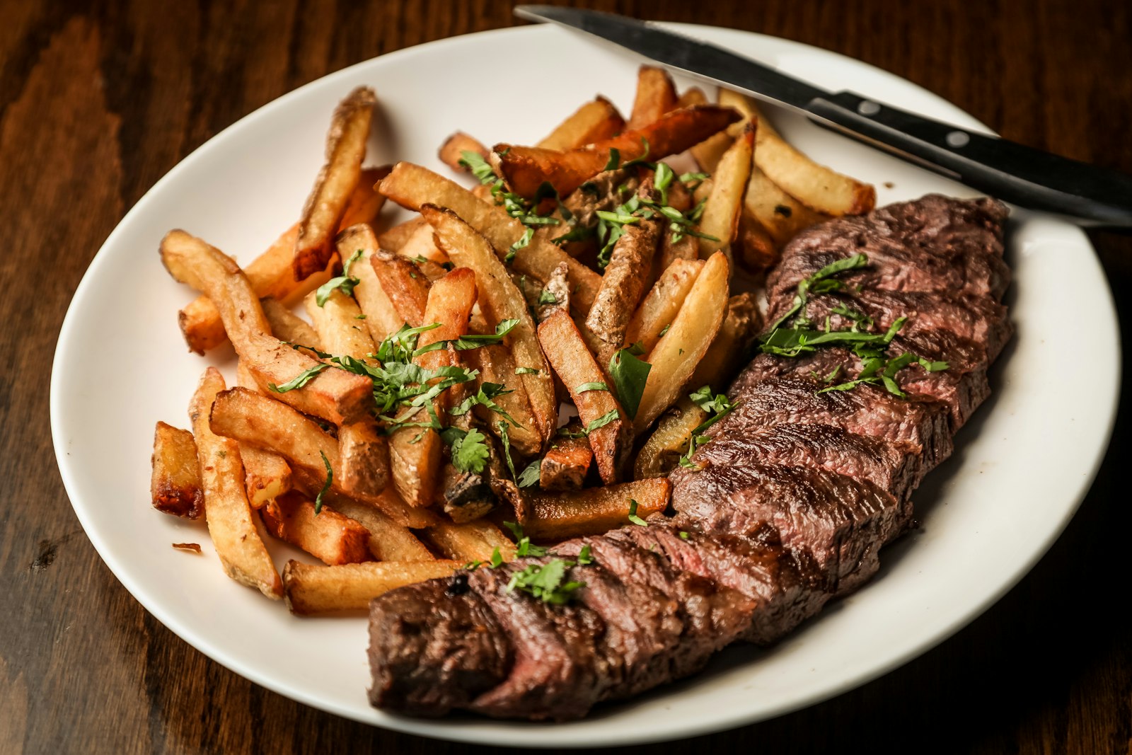 Two Forks Grill, restaurant in Kearney